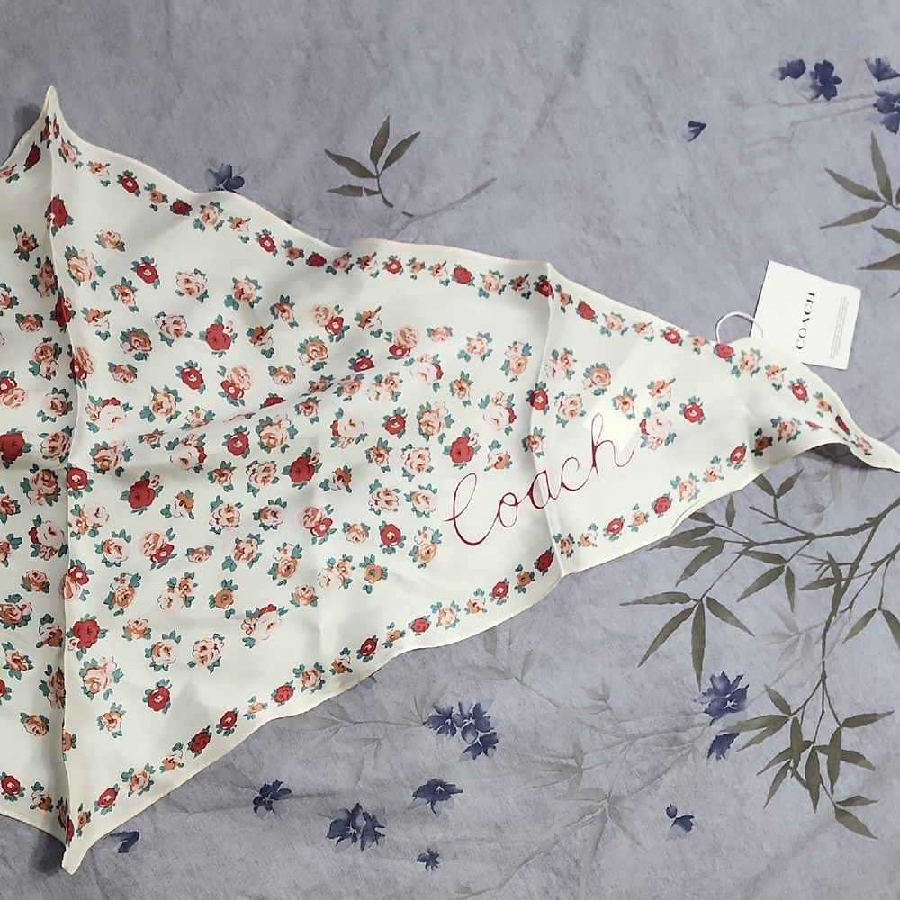 Coach Tea Rose Scarf